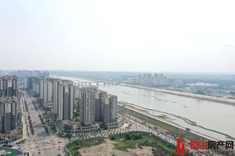 眉山南湖片区实拍图