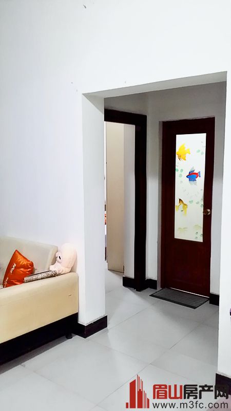 百坡路183号学府轩 3室2厅2卫 121.94㎡