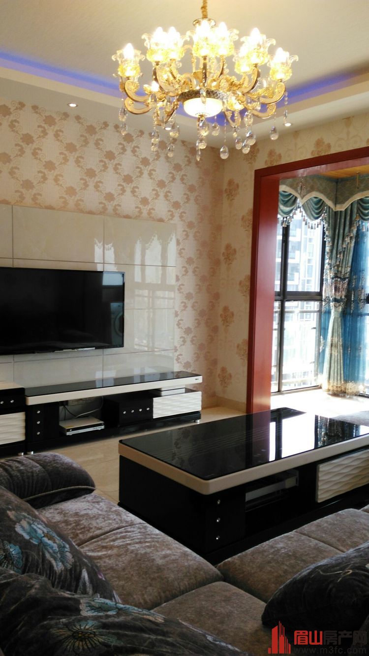 锦地上城22F 3/2 110㎡ 豪华装修 全套家具家电设施齐全 学区房 69.8万包证