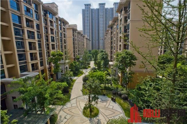 眉山领地凯旋广场 3室2厅2卫 101.12㎡