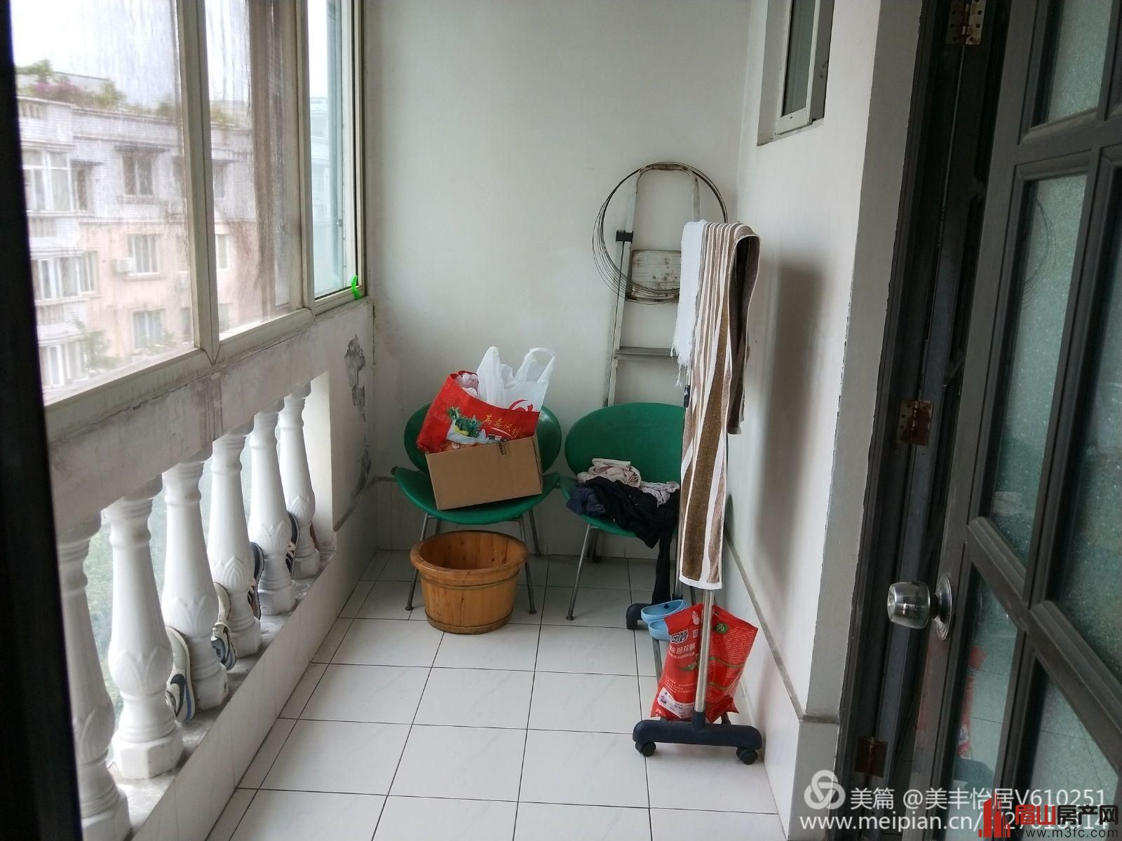 玫九区实惠便宜房 145 中等装修家具家电平台花园59.8