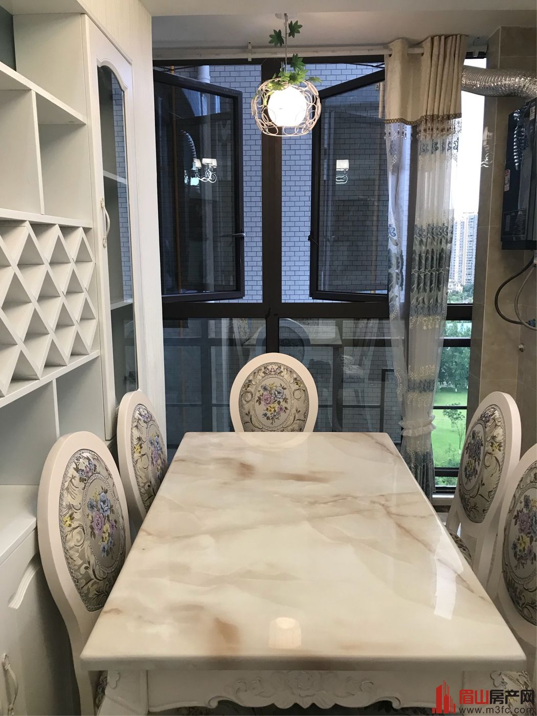 1519望江榭 14F 3/2/2户型 100㎡ 83.....................................................................................................................................................................................................