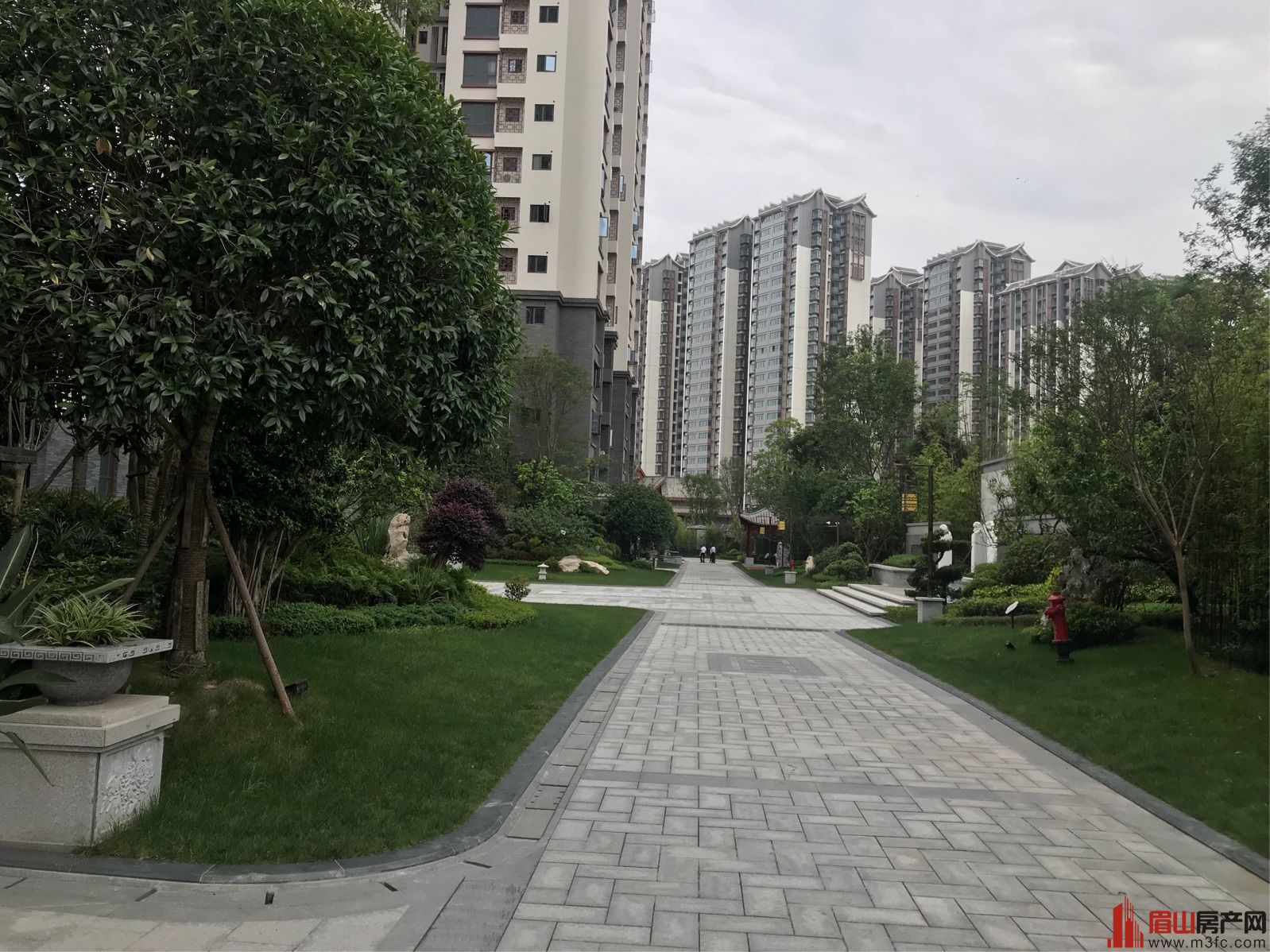 1519望江榭 14F 3/2/2户型 100㎡ 83.....................................................................................................................................................................................................