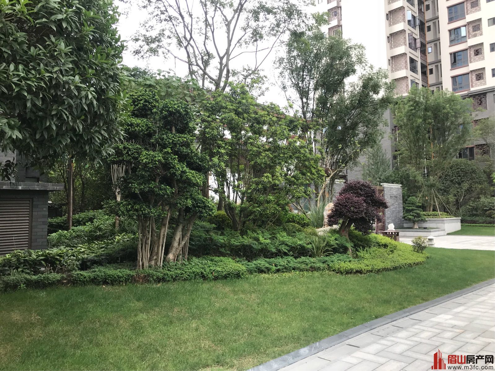 1519望江榭 14F 3/2/2户型 100㎡ 83.....................................................................................................................................................................................................