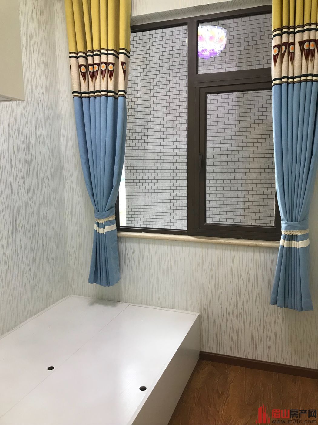 1519望江榭 14F 3/2/2户型 100㎡ 83.....................................................................................................................................................................................................