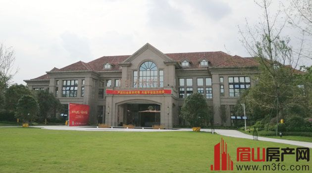 ��ɽ�״�•�츮����ʵ��ͼ