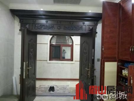 ʹݱ645Լ560ƽװ޻400򣬴յůݣͣ4̨     ˽һ԰200ƽؼɽ˫2ңԣ䣬˫ñ䣬鷿̨˸ס£ʽתʹ۴˷ۼ868