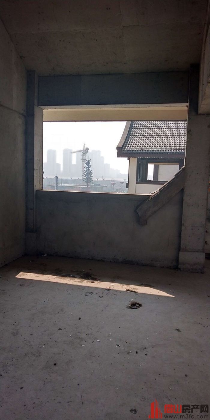 南湖别院 3室2厅2卫