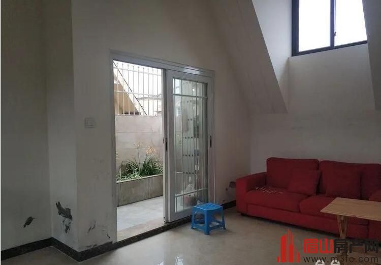 金顿小镇 4室2厅2卫 137㎡