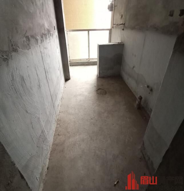 维多利亚 3室2厅2卫 79㎡