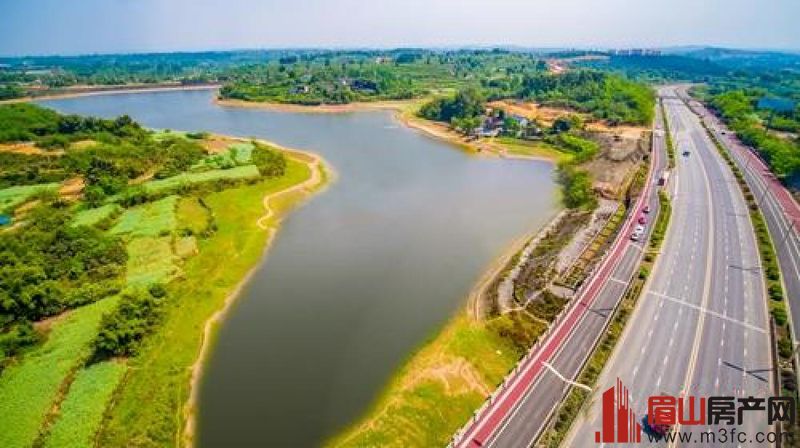 眉山岷东新区9年城长向东而新