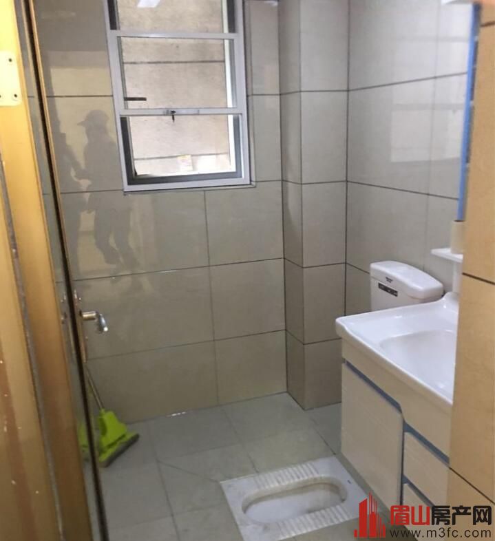 天盛长岛 3室2厅2卫 114㎡