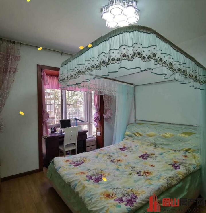 Ĵﻪ 322 118O