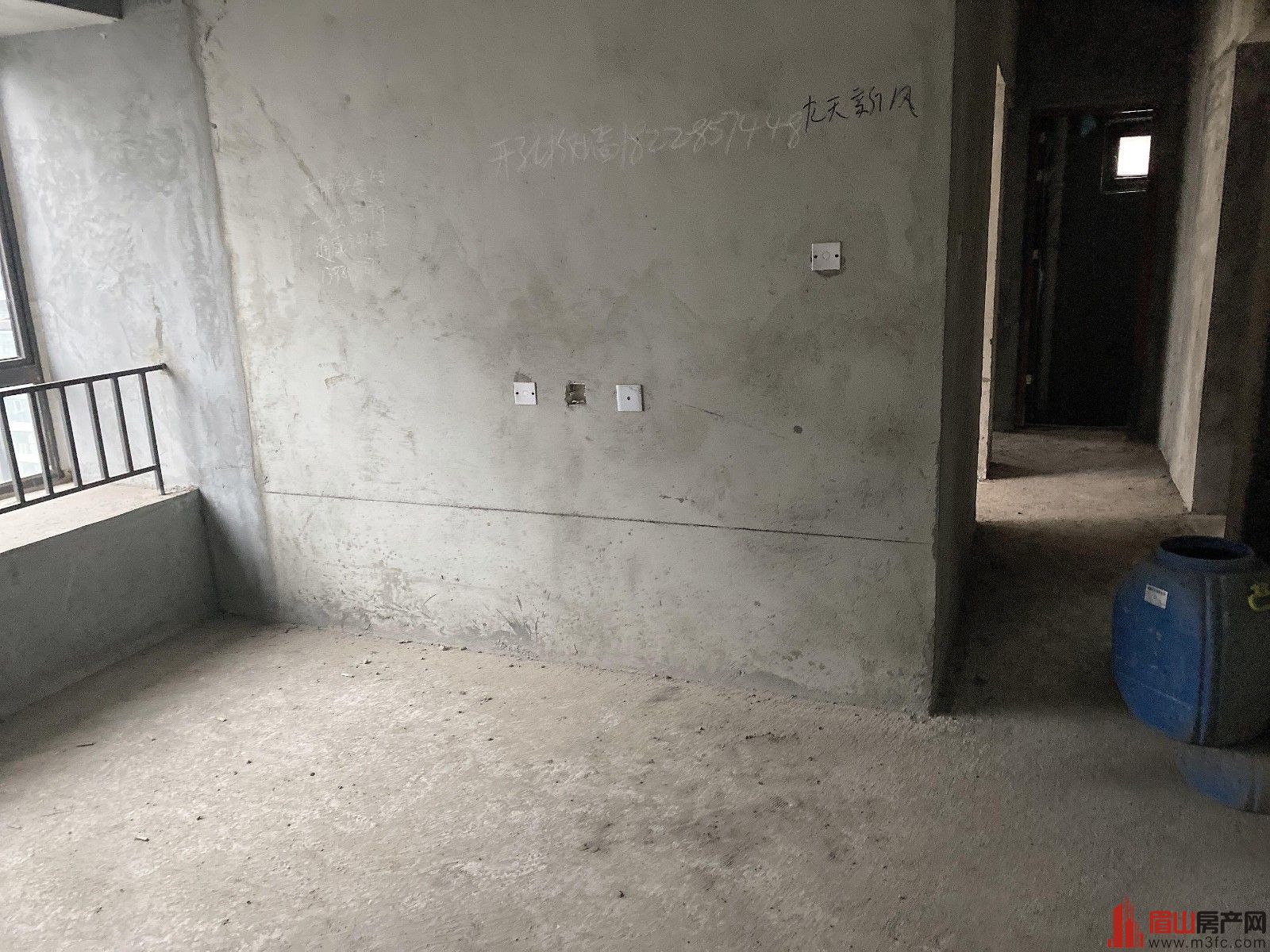 万景东坡院子 3室2厅2卫 73㎡