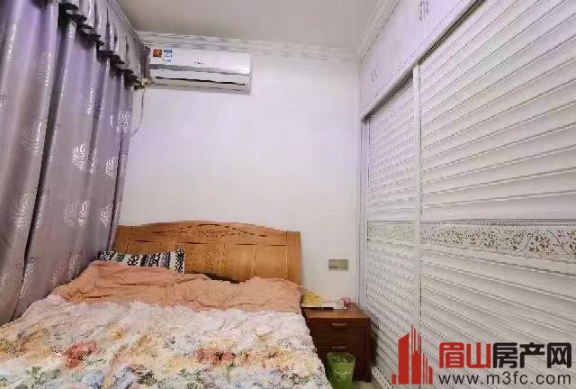 领袖东方 3室2厅2卫 86㎡