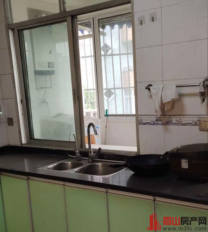 正规小区 2室2厅1卫