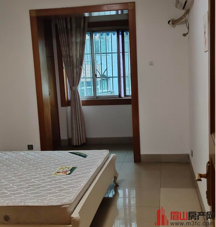 正规小区 2室2厅1卫