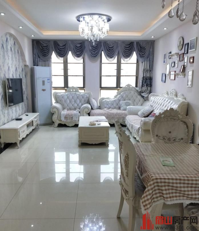 维多利亚 3室2厅2卫 92㎡