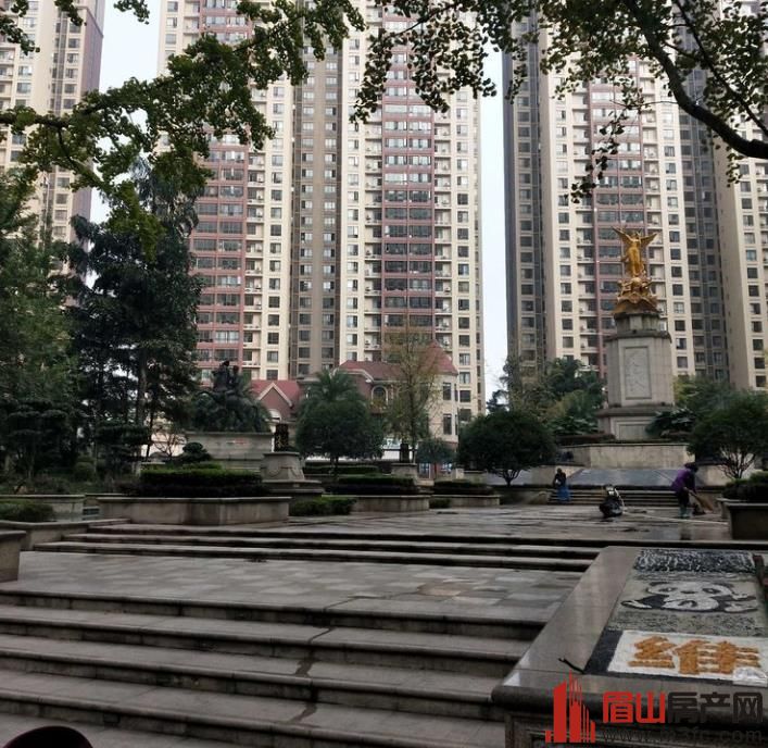 维多利亚 3室2厅2卫 92㎡