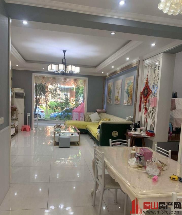 玫瑰园十三区 3室2厅2卫 139㎡