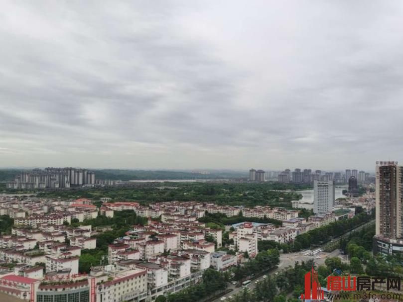 英伦蓝岸 4室2厅2卫 164㎡