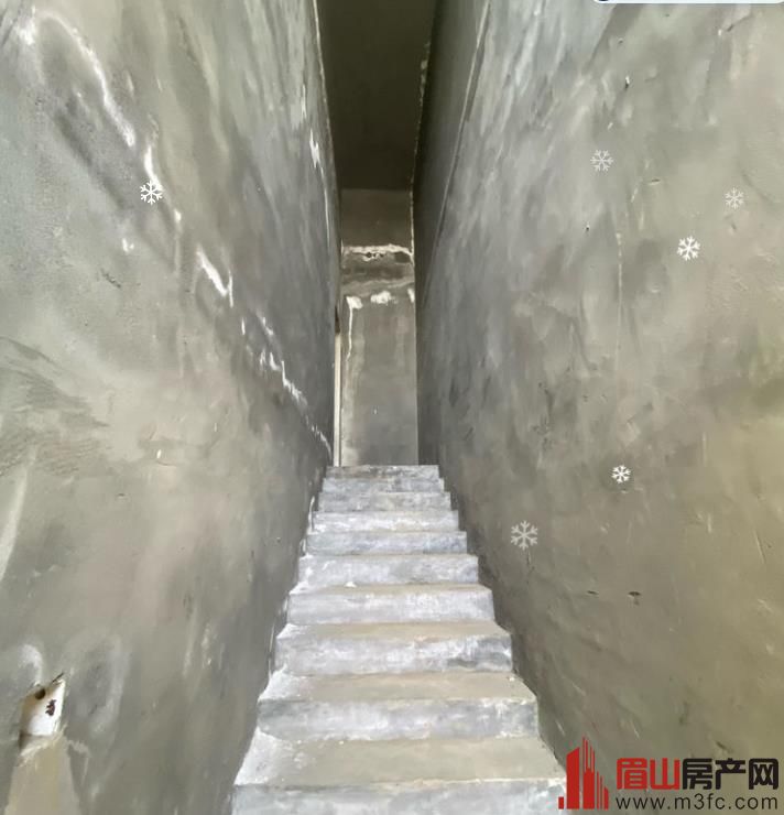 东湖丽景 4室3厅2卫 161㎡