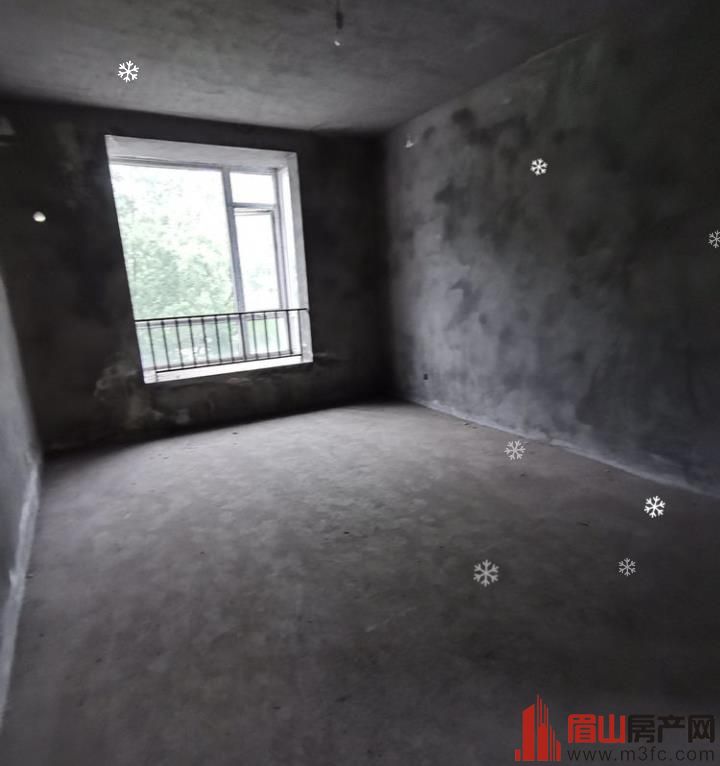 东湖丽景 4室3厅2卫 161㎡